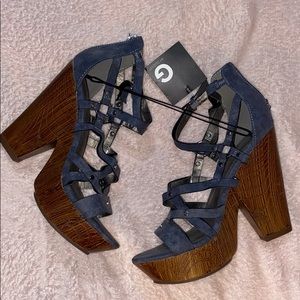 Guess Wedges !